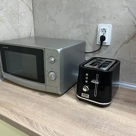 Lucky Center Apartment *